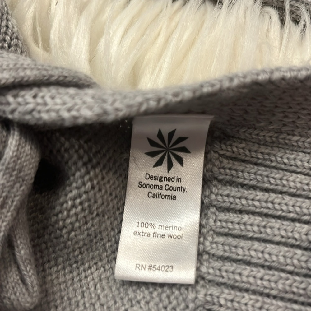 Athleta Nopa merino wool side lace up sweater light gray S - Picture 6 of 9